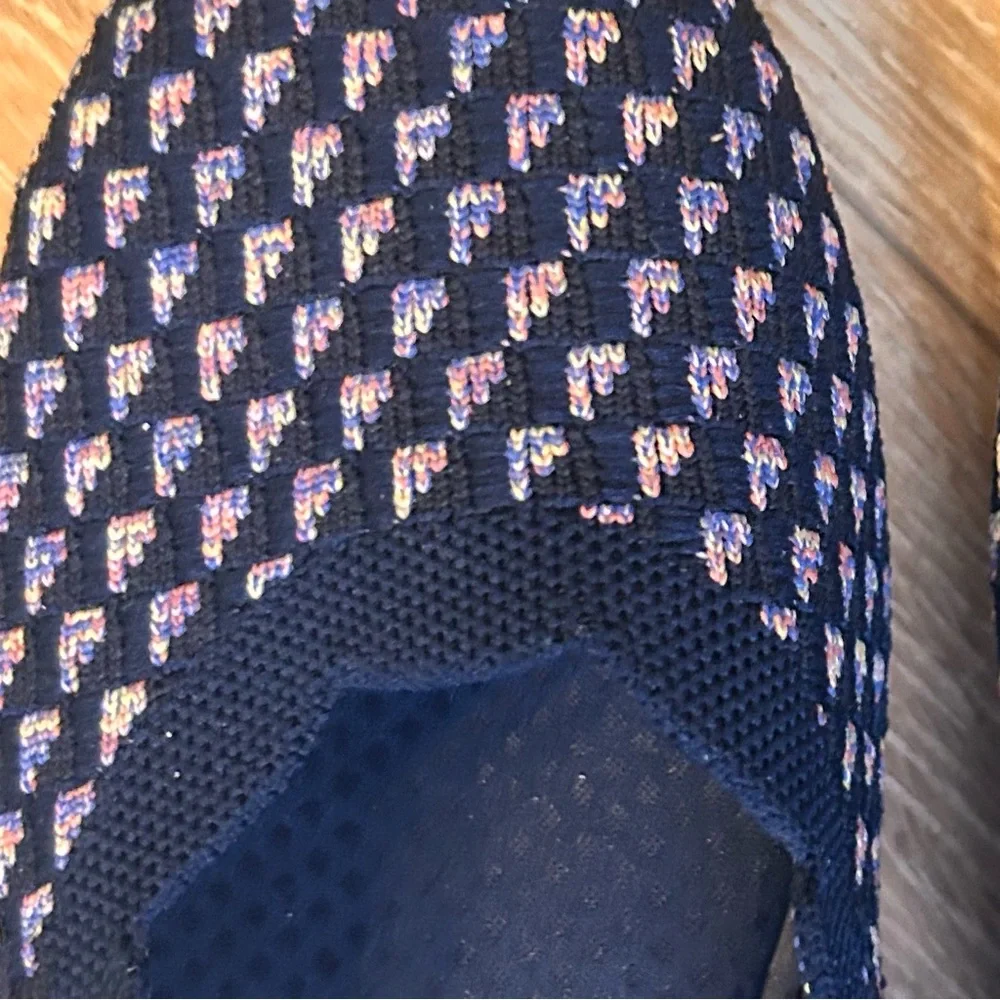 Skechers Cleo Confetti Sky Navy Blue Flats with scalloped edges - Picture 3 of 5